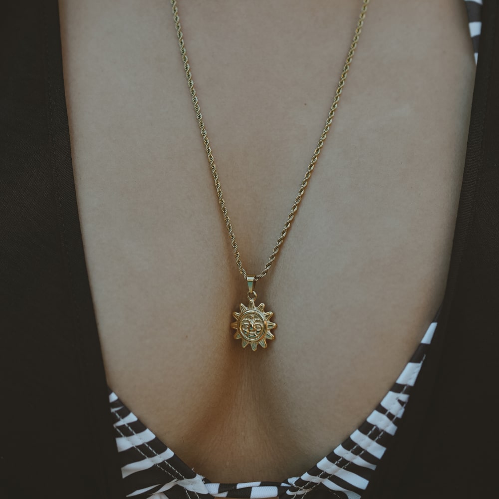 Golden Sun Collana