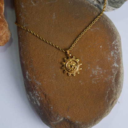 Golden Sun Collana